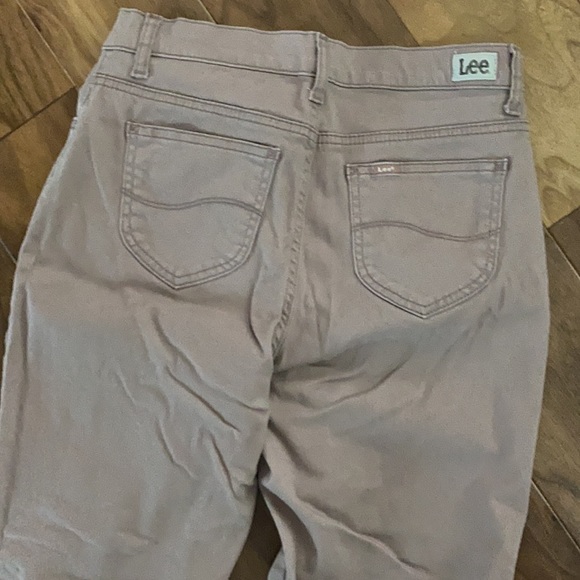 Straight leg relaxed fit mid rise pink/tan jeans - Picture 4 of 5